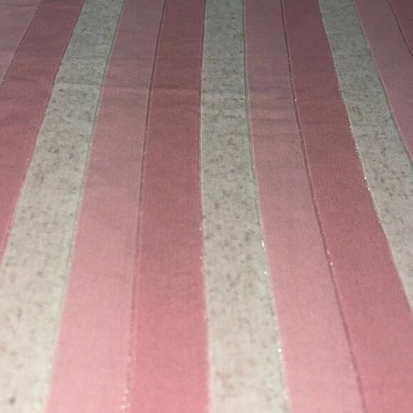 Knit fabric pink and white stripe 38" x60" - Picture 4 of 7